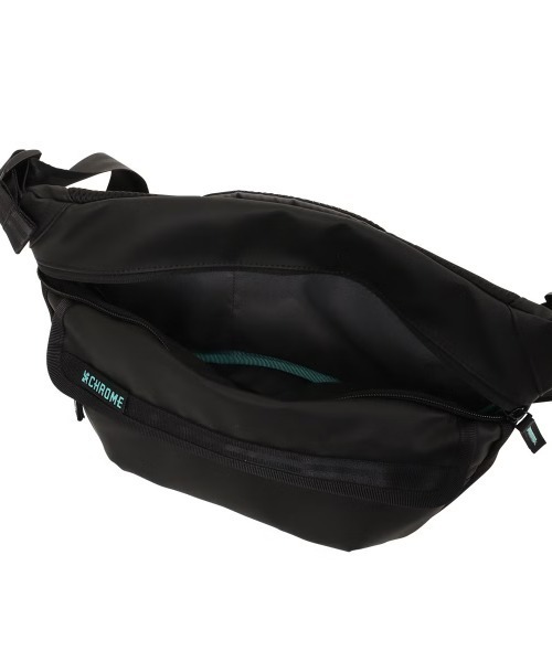 CHROME(クローム)の「【CHROME/クローム】 BOT FLAP SLING 5L NAUGHTIAM別注(ボディバッグ/ウエストポーチ・メンズ・ブラック・FREE)」の7枚目の写真