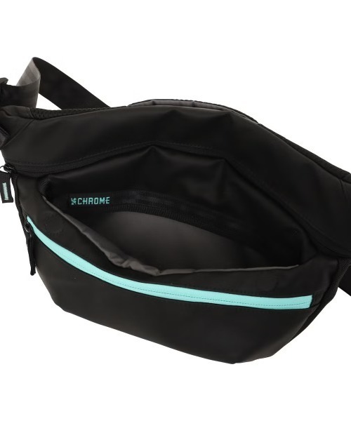 CHROME(クローム)の「【CHROME/クローム】 BOT FLAP SLING 5L NAUGHTIAM別注(ボディバッグ/ウエストポーチ・メンズ・ブラック・FREE)」の8枚目の写真