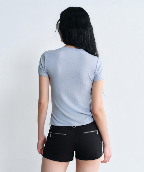 MUSINSA STANDARD WOMAN（ムシンサスタンダードウーマン）の「ウィメンズ テンセル サイドルーシュティーシャツ [クラウディブルー]（Tシャツ/カットソー・レディース・その他・X-SMALL/SMALL/MEDIUM/LARGE）」の3枚目の写真
