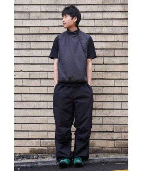 LORES（ロアス）の「Asymmetric Nylon Vest - Black（ベスト・レディース・その他・MEDIUM）」の8枚目の写真