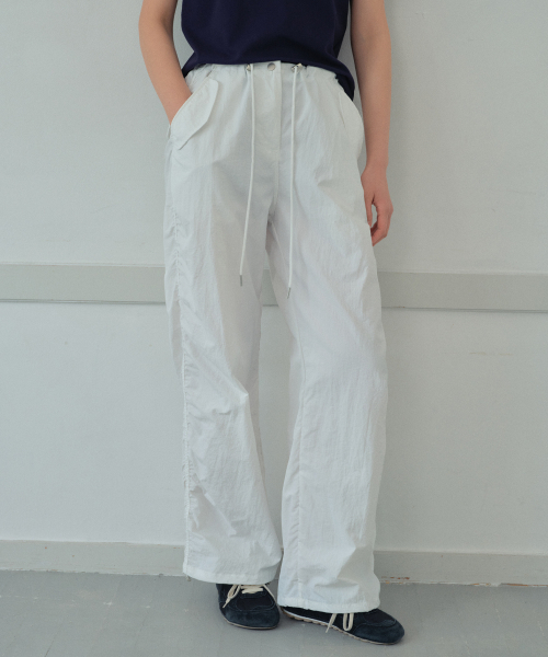 WEDNESDAYOASISFORWOMEN(ウェンズデー オアシス フォー ウーマン)の「ストッパーシェリングナイロンパンツ_IVORY(WB6PT26)(その他パンツ・レディース・アイボリー・FREE)」の3枚目の写真