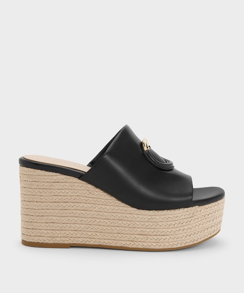 CHARLES & KEITH（チャールズ & キース）の「メタリックアクセント エスパドリーユウェッジ（サンダル・レディース・サンドベージュ/ブラック/マルーン・25cm/24.5cm/23.5cm/23cm/22.5cm/25.5cm）」の5枚目の写真