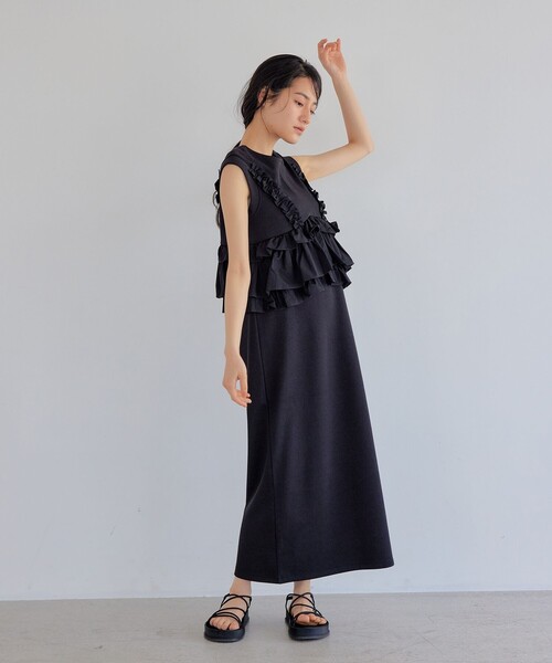 EMMEL REFINES（エメルリファインズ）の「＜EMMEL REFINES＞EM ドッキングフリル カットソー ワンピース（ワンピース・レディース・ブラック/ベージュ・S/M）」の4枚目の写真