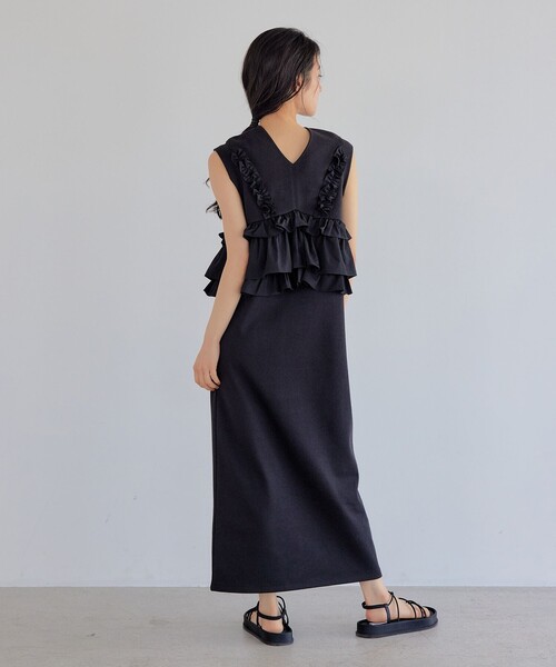 EMMEL REFINES（エメルリファインズ）の「＜EMMEL REFINES＞EM ドッキングフリル カットソー ワンピース（ワンピース・レディース・ブラック/ベージュ・S/M）」の6枚目の写真