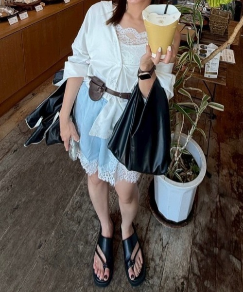ampm(エーエムピーエム)の「レースヘムサテンショートパンツ(その他パンツ・レディース・ブルー/ブラック・M/S)」の17枚目の写真