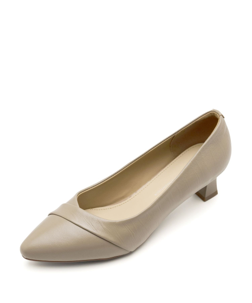 SPUR(シュプール)の「ヴェララインカットコンフォートパンプス 羊革パンプスヒール 5.5cm -WS9013 (3カラー)(パンプス・レディース・アイボリー/ベージュ/ブラック・22.5cm/23cm/23.5cm/24cm/24.5cm/25cm)」の8枚目の写真