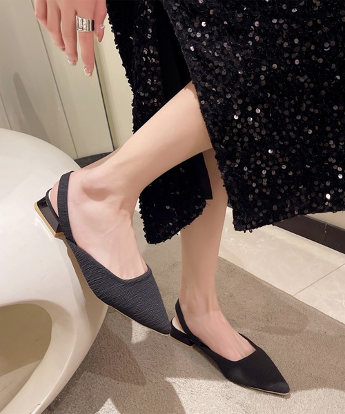 Lace Ladies(レースレディース)の「テクスチャー バックストラップ ポインテッドトゥ ヒール パンプス(パンプス・レディース・グレー/アイボリー/ブラック・22.5cm/23cm/23.5cm/24cm/24.5cm/25cm)」の4枚目の写真