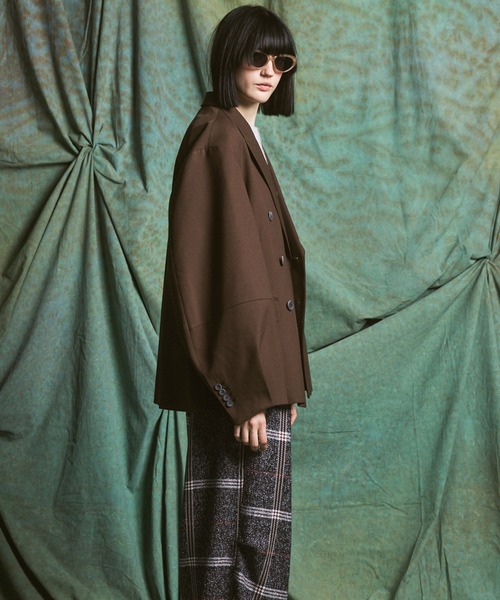 MAISON SPECIAL(メゾンスペシャル)の「《UNISEX》Ovoid Sleeve Prime-Over Single Breasted 2B Tailored Jacket/オボイドスリーブプライムオーバーシングル2Bテーラードジャケット【MAISON SPECIAL/メゾンスペシャル】■セットアップ対応■(テーラードジャケット・メンズ・チャコールグレー/ブラック/ブラウン・0/1/2)」の10枚目の写真