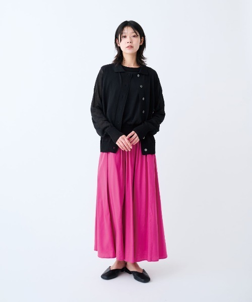 THREE FIFTY STANDARD（スリーフィフティースタンダード）の「ＴＨＲＥＥ　ＦＩＦＴＹ　ＳＴＡＮＤＡＲＤ　金子敦子さんと作った日本製のシアーなノースリーブニット〈ブラック〉（ニット/セーター・レディース・ブラック・M/L）」の9枚目の写真