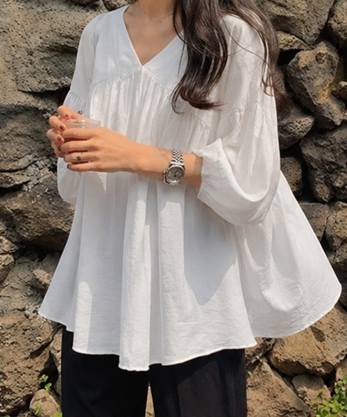Miniministore(ミニミニストア)の「Vネックシャツブラウス 七分袖 ゆったり(シャツ/ブラウス・レディース・ブラック/ホワイト・FREE)」の3枚目の写真