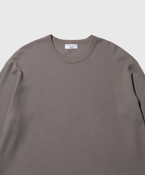 ADAM ET ROPE'(アダムエロペ)の「NIKKE ワッフルロンTEE(Tシャツ/カットソー・メンズ・ベージュ/ブラック・L/M)」の3枚目の写真