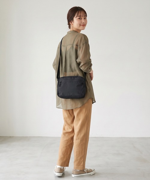 FUNALIVE(ファンアライブ)の「new balance SIMPLE SHOULDER シンプルショルダー(ショルダーバッグ・メンズ・ブラック・フリー)」の15枚目の写真
