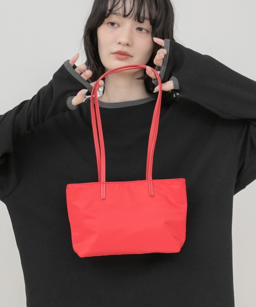 HEILIS(ヘイリス)の「ツイルショルダーハンドバッグ/ショルダーバッグ ハンドバッグ ミニバッグ ミニショルダー ツイルバッグ 2WAYバッグ コンパクトバッグ ミニトート バッグ 韓国ファッション カジュアル デイリー お出かけ 通勤 春 夏 秋 冬 レッド ピンク イエロー ブラック ブル(ハンドバッグ・レディース・イエロー/ピンク/レッド/ブラック・FREE)」の5枚目の写真