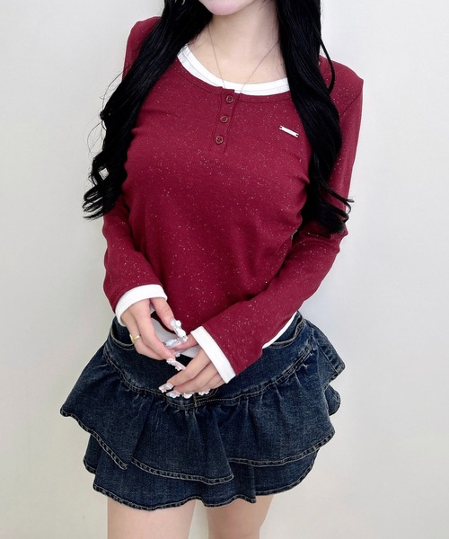 INGNI（イング）の「プレート付ヘンリーネックレイヤードラメリブトップス（Tシャツ/カットソー・レディース・グレー系その他3/ブラック×ブルー/ブラック×グレー/ブラック系8/ワイン系2・M）」の16枚目の写真