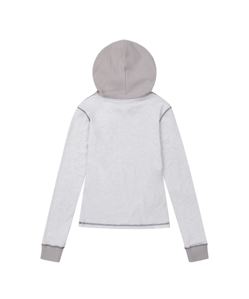 AAKAM(アーカム)の「Slant Cut Hooded Long Sleeve (Light Gray)(パーカー・レディース・その他・1/2)」の3枚目の写真