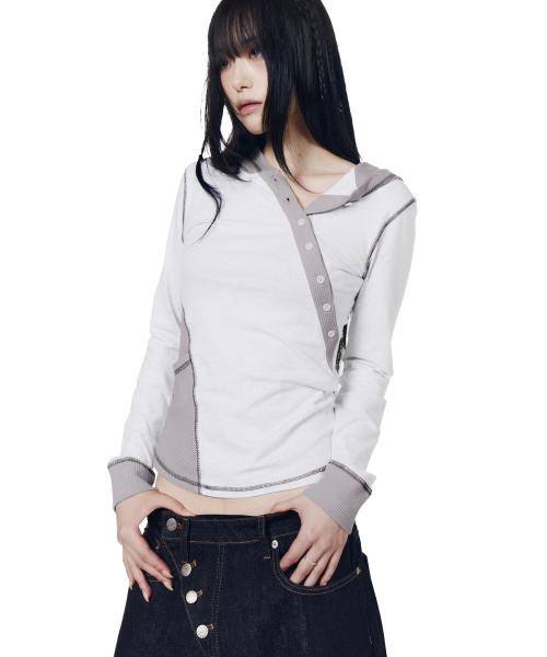 AAKAM(アーカム)の「Slant Cut Hooded Long Sleeve (Light Gray)(パーカー・レディース・その他・1/2)」の6枚目の写真