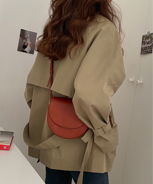&soiree(アンドソワレ)の「オーバーサイズウエストベルト付きミドル丈トレンチコート(トレンチコート・レディース・ベージュ・X-SMALL/SMALL/MEDIUM/LARGE)」の5枚目の写真