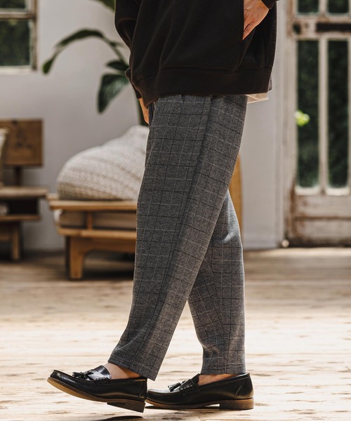 CAMBIO(カンビオ)の「mp15404- Wool Blend Bonded Check Wide Tapered Pants チェックワイドテーパードパンツ(A76126cmb)(その他パンツ・メンズ・チャコール/グレー/ブラウン/ダークネイビー・S/L/M)」の7枚目の写真