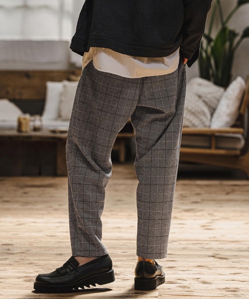 CAMBIO(カンビオ)の「mp15404- Wool Blend Bonded Check Wide Tapered Pants チェックワイドテーパードパンツ(A76126cmb)(その他パンツ・メンズ・チャコール/グレー/ブラウン/ダークネイビー・S/L/M)」の11枚目の写真