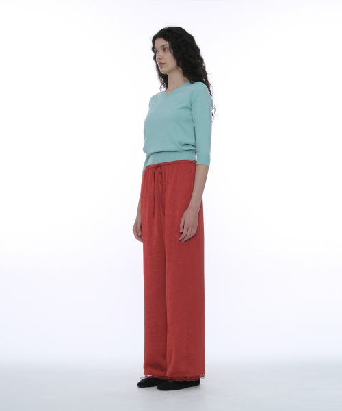 PARTIMENTO WOMEN(パルティメントウィメン)の「PWC レーストリムサテンパンツ_クリムゾン(その他パンツ・レディース・その他・SMALL/MEDIUM/LARGE)」の3枚目の写真