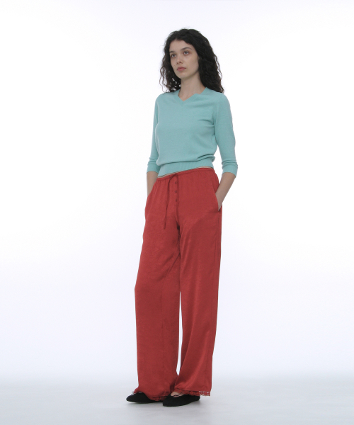 PARTIMENTO WOMEN(パルティメントウィメン)の「PWC レーストリムサテンパンツ_クリムゾン(その他パンツ・レディース・その他・SMALL/MEDIUM/LARGE)」の6枚目の写真