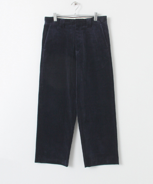 URBAN RESEARCH(アーバンリサーチ)の「UR コーデュロイワイドトラウザー(その他パンツ・メンズ・キャメル/ネイビー・MEDIUM/LARGE)」の13枚目の写真