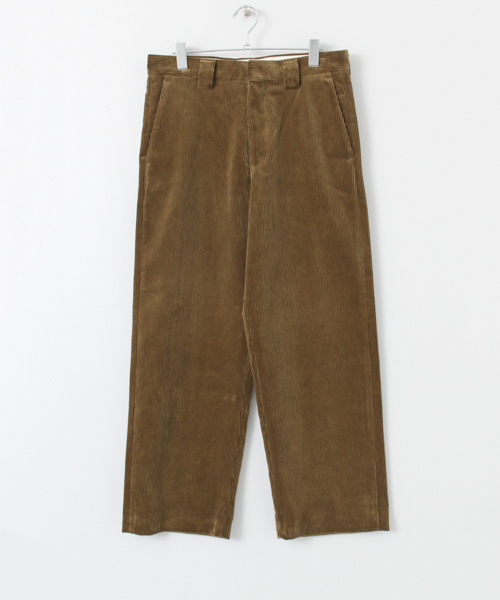 URBAN RESEARCH(アーバンリサーチ)の「UR コーデュロイワイドトラウザー(その他パンツ・メンズ・キャメル/ネイビー・MEDIUM/LARGE)」の14枚目の写真