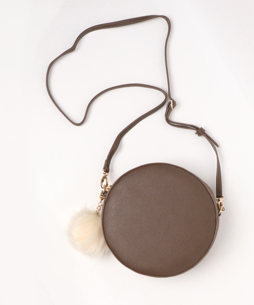 MONICA（モニカ）の「まんまるポシェット（ショルダーバッグ・レディース・ブラック/レッド/ベージュ/アイボリー/シャンパン/ダークブラウン/グレー・FREE）」の5枚目の写真