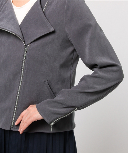 archives（アルシーヴ）の「ギャバストレッチライダースジャケット（ライダースジャケット・レディース・ベージュ/グレー・MEDIUM）」の8枚目の写真