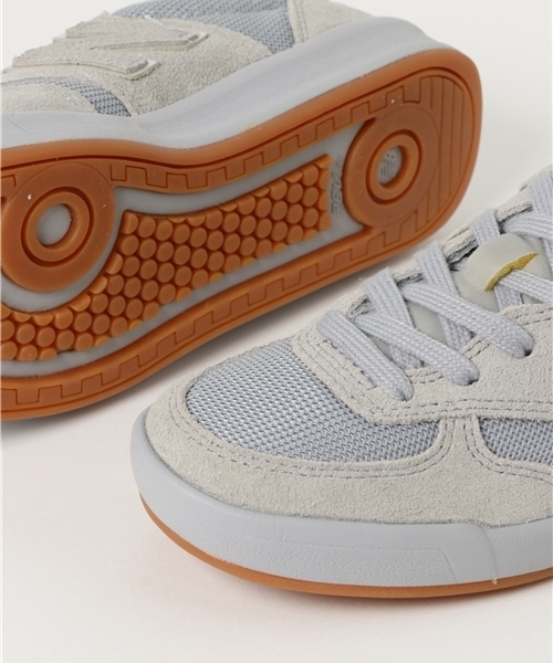 NEW BALANCE CRT300ME (GRAY) NEW BALANCE CRT300ME (GRAY)
