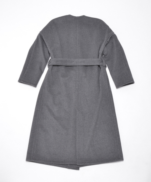 PAPILLONNER（パピヨネ）の「ウールカルゼガウンコート（その他アウター・レディース・ブラック/グレー・MEDIUM）」の8枚目の写真