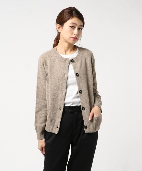 MARGARET HOWELL（マーガレットハウエル）の「WOOL CASHMERE KNIT（カーディガン/ボレロ・レディース・ブラック/イエロー/ナチュラル・2）」の13枚目の写真