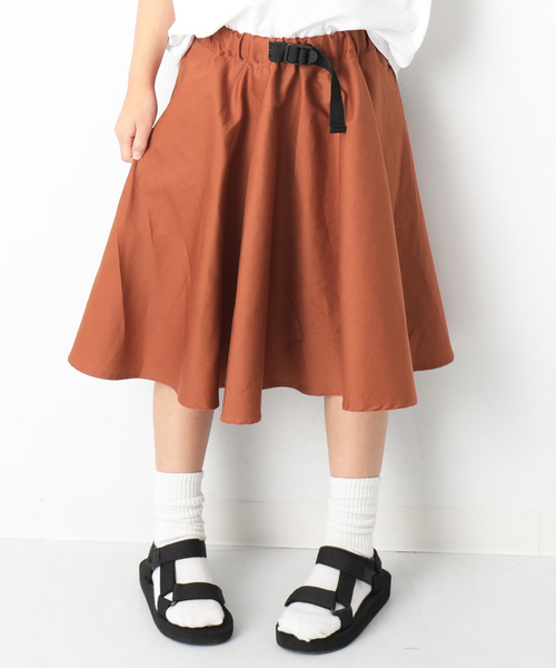devirock（デビロック）の「ナイロンベルト付き膝下スカート（スカート・キッズ・ベージュ/ネイビー/カーキ/スモークピンク/スミクロ/テラコッタ・110cm/100cm/120cm/130cm/140cm/150cm/160cm）」の3枚目の写真