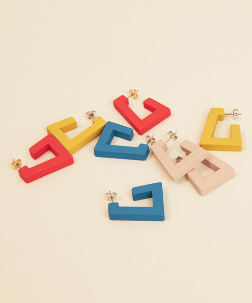 BEAUTY&YOUTH UNITED ARROWS（ビューティーアンドユースユナイテッドアローズ）の「BY∴ カラーブロックビッグピアス о（ピアス（両耳用）・レディース・レッド/コバルトブルー/ベージュ/イエロー・FREE）」の10枚目の写真