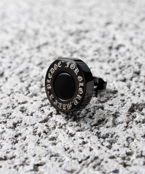 Pledge（プレッジ）の「【Bk】【Pledge（プレッジ）】オニキスピアス（片耳）（ピアス（片耳用）・メンズ・ブラック/シルバー/ゴールド・FREE）」の2枚目の写真