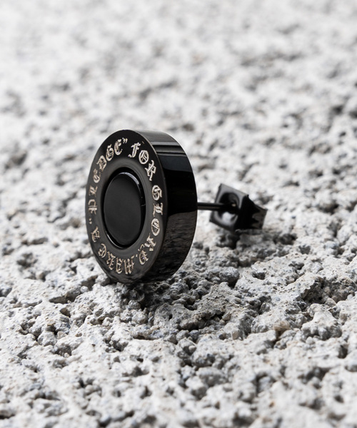 Pledge（プレッジ）の「【Bk】【Pledge（プレッジ）】オニキスピアス（片耳）（ピアス（片耳用）・メンズ・ブラック/シルバー/ゴールド・FREE）」の4枚目の写真