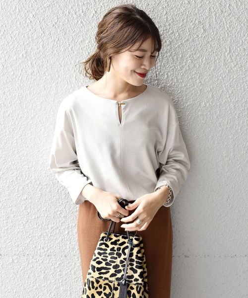 SHIPS(シップス)の「2WAYパーツロングスリーブプルオーバー(Tシャツ/カットソー・レディース・ライトグレー/ブラック/ピンク系その他・ONE SIZE)」の13枚目の写真