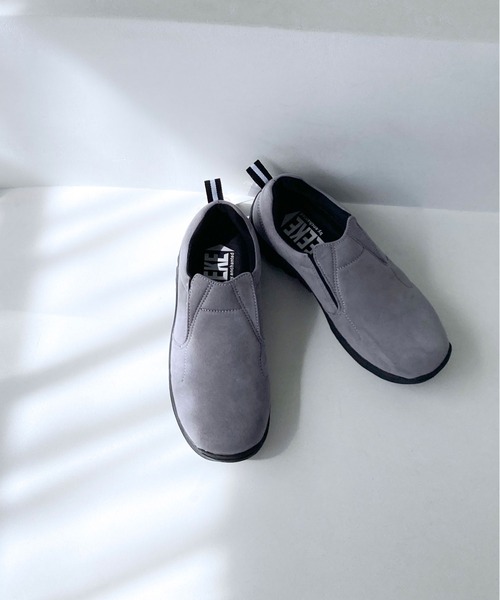 enchanted（エンチャンテッド）の「撥水スリッポンスニーカー　SNEEKE（スニーカー・レディース・ブラック/グレー/ブルー/ブラック系その他/ベージュ・LL/S/M/L）」の19枚目の写真