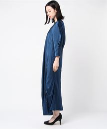 TOGA PULLA（トーガ プルラ）の「TOGA PULLA アセテートサテンドレス 