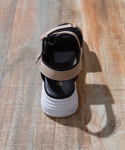 SpRay(スプレイ)の「スポーツサンダル(サンダル・レディース・ブラック/ホワイト/ベージュ/ブラック×ブラック・X-LARGE/SMALL/MEDIUM/LARGE)」の6枚目の写真