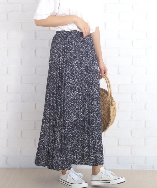 セール 花柄ロングプリーツスカート スカート スカート Amulet アミュレット のファッション