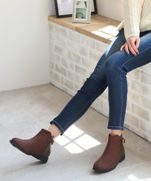 VIVIAN（ヴィヴィアン）の「軽量ソール＆ローヒールベルテッドショートブーツ（ブーツ・レディース・グレー系その他3/ブラック系その他2/その他4/ホワイト×カーキブラウン/アッシュブラウン/ブラウン系その他5/ブラウン系その他6/ダークアッシュ/ブルーグリーン/D/E/ブラック系その他3・S/LL/L/M）」の20枚目の写真