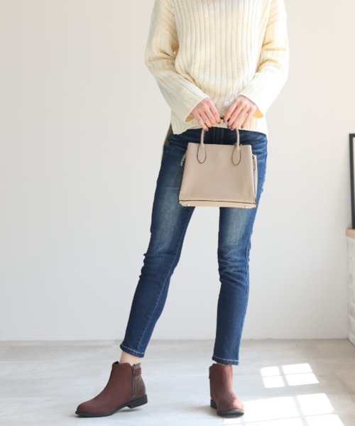 VIVIAN（ヴィヴィアン）の「軽量ソール＆ローヒールベルテッドショートブーツ（ブーツ・レディース・グレー系その他3/ブラック系その他2/その他4/ホワイト×カーキブラウン/アッシュブラウン/ブラウン系その他5/ブラウン系その他6/ダークアッシュ/ブルーグリーン/D/E/ブラック系その他3・S/LL/L/M）」の21枚目の写真