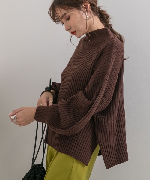 Newlyme（ニューリーミー）の「ボトルネックリブニット【R】（ニット/セーター・レディース・ブラック/ベージュ/パープル/ブラウン/オフホワイト/ブルー・M-L）」の18枚目の写真