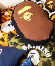 A BATHING APE（アベイシングエイプ）の「APE HEAD CUSHION M