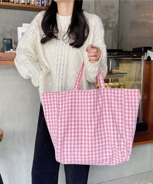 SFW（エスエフダブリュー）の「リバーシブル トート&ショルダーバッグ ギンガムチェック（トートバッグ・レディース・ブラック/イエロー/カーキ/ブルー/ピンク・FREE）」の13枚目の写真