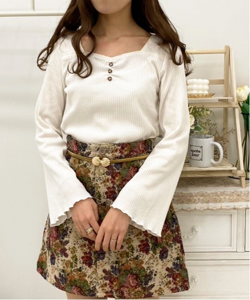 apres jour（アプレジュール）の「ハートネック針抜きトップス【ZOZOTOWN限定アイテム】（Tシャツ/カットソー・レディース・ラベンダー/ブラック/アイボリー/モカ/サックスブルー・フリー/X-LARGE）」の20枚目の写真