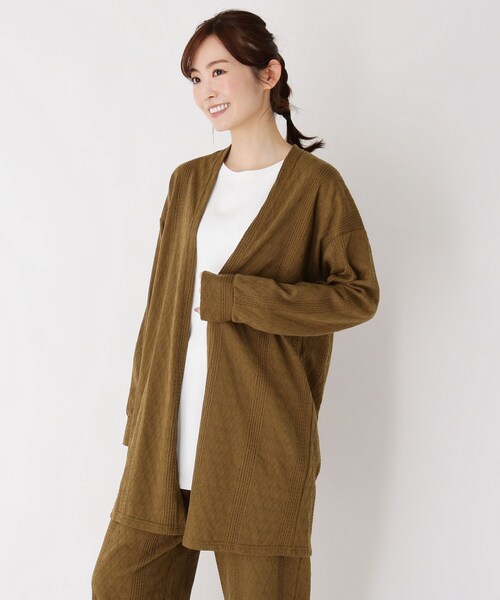 pink adobe(ピンクアドベ)の「◆【M-LL】ふくれジャカードトッパーカーディガン(カーディガン/ボレロ・レディース・ダークブラウン/アイボリー/キャメル・40/38/42)」の3枚目の写真