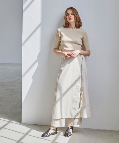 BONLECILL（ボンルシール）の「リネンライク センタータックイージーパンツ（スラックス・レディース・ブラウン/バーガンディー/アイボリー・FREE）」の6枚目の写真