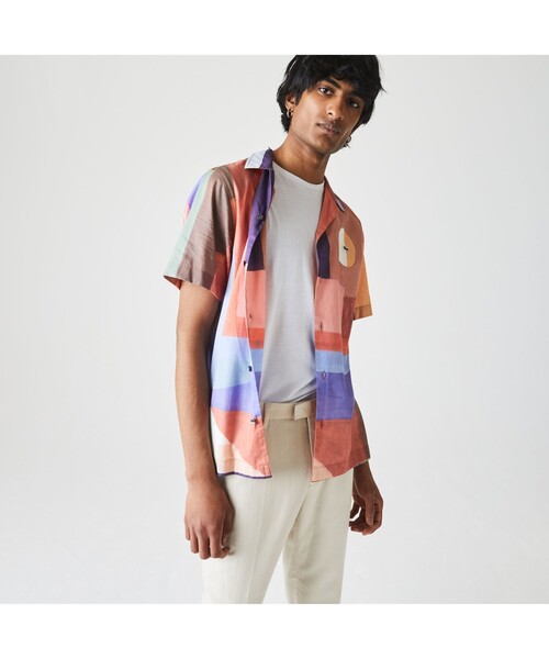 LACOSTE(ラコステ)の「ランドスケープグラフィックオープンネックシャツ(シャツ/ブラウス・メンズ・スカイブルー/ライトブルー/ピンク・38/39/41/40)」の3枚目の写真